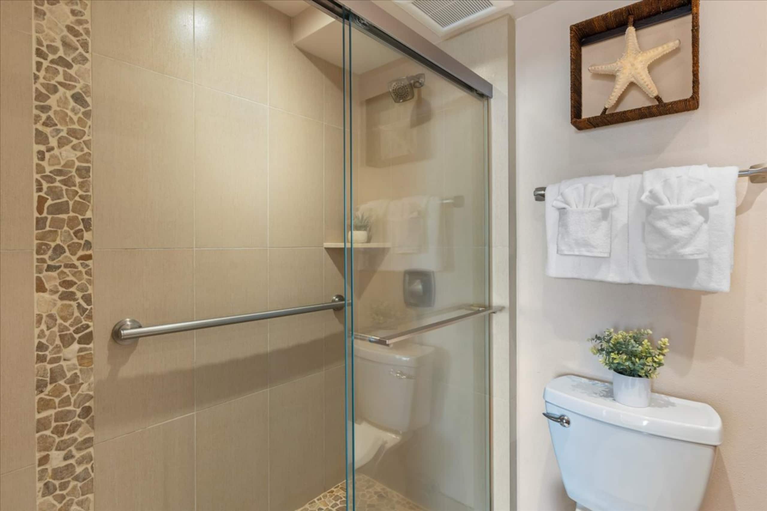 Condo in Kihei · ★4.88 · 2 bedrooms · 3 beds · 2 baths - Image 19