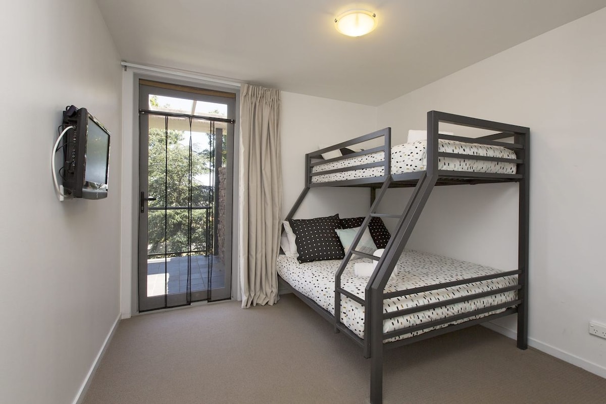 Cama de tres niveles