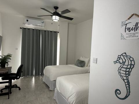 Belle La Maye - Serenity Room