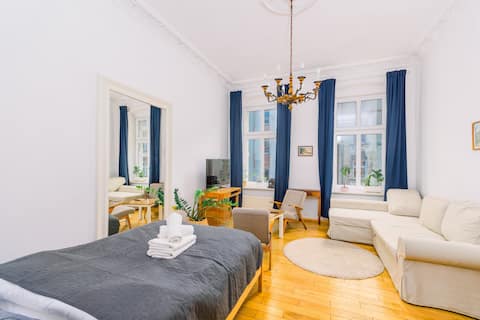 Successful Airbnb property: Grunwaldzki Square Cosy Apartment in Plac Grunwaldzki