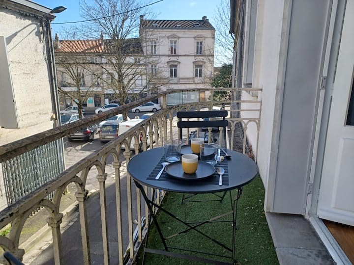Fanfrelin – Bel Appartement Calme Avec Terrasse - Angoulême