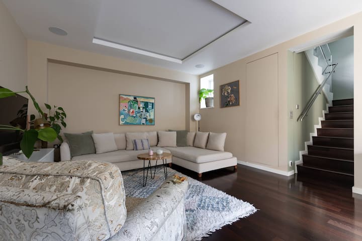 Prince of Wales Road III by onefinestay gallery image 3