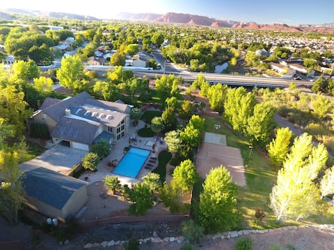Beautiful Home with 2 Pools in Saint George, Utah