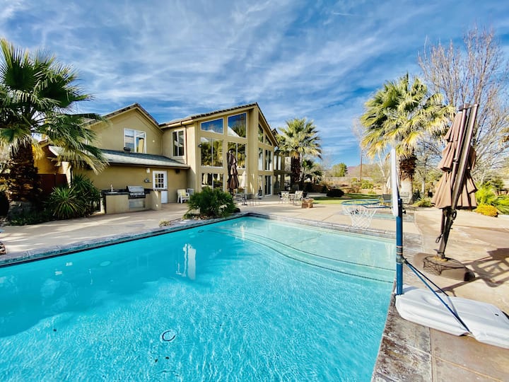 Beautiful Home with 2 Pools in Saint George, Utah