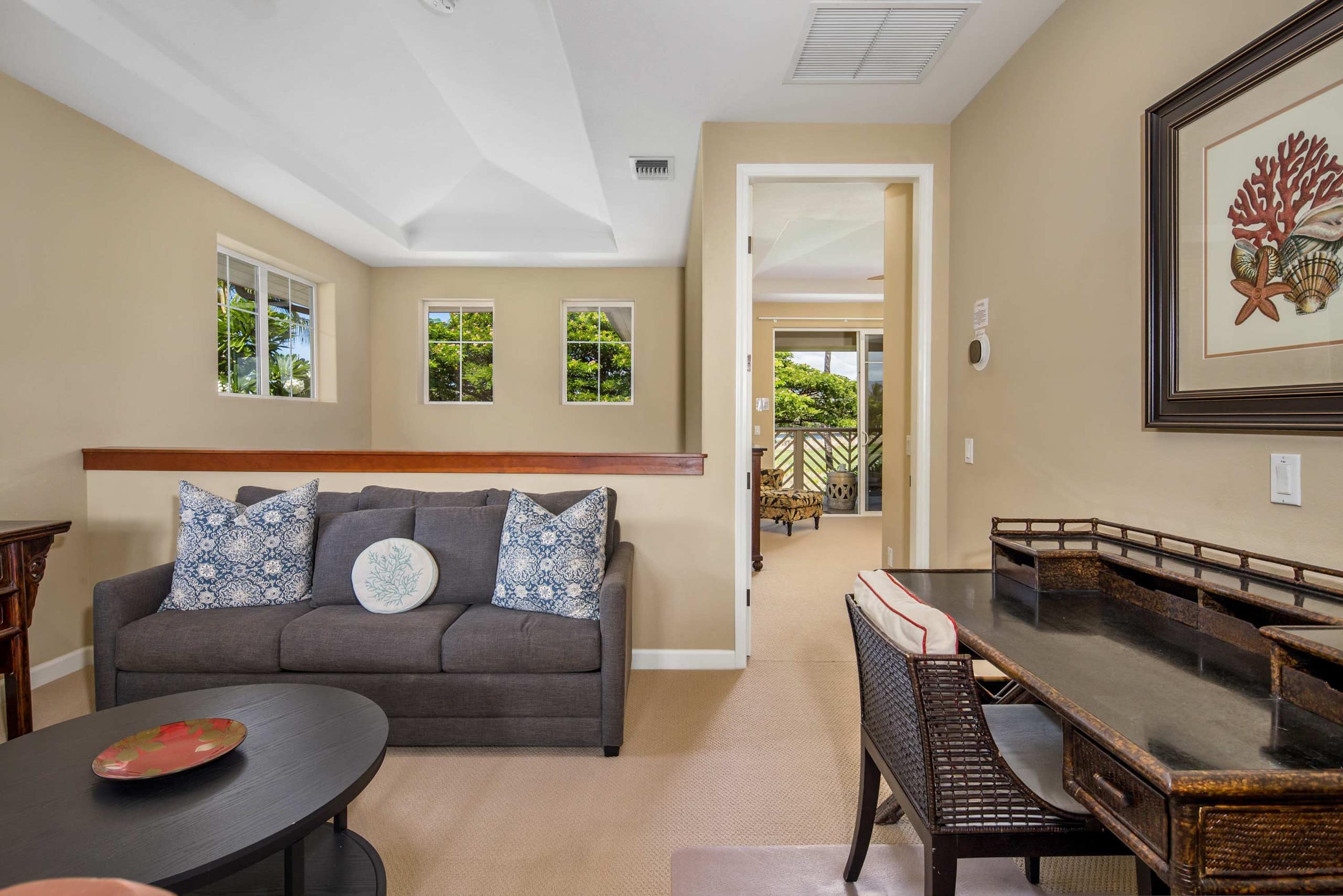 Hale Laki Stunning Resort Condo, Walk to Beach - Photo 15