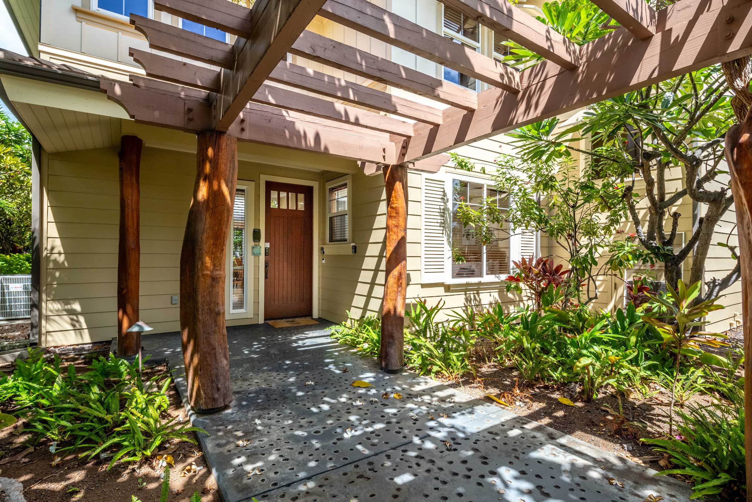 Hale Laki Stunning Resort Condo, Walk to Beach - Photo 29