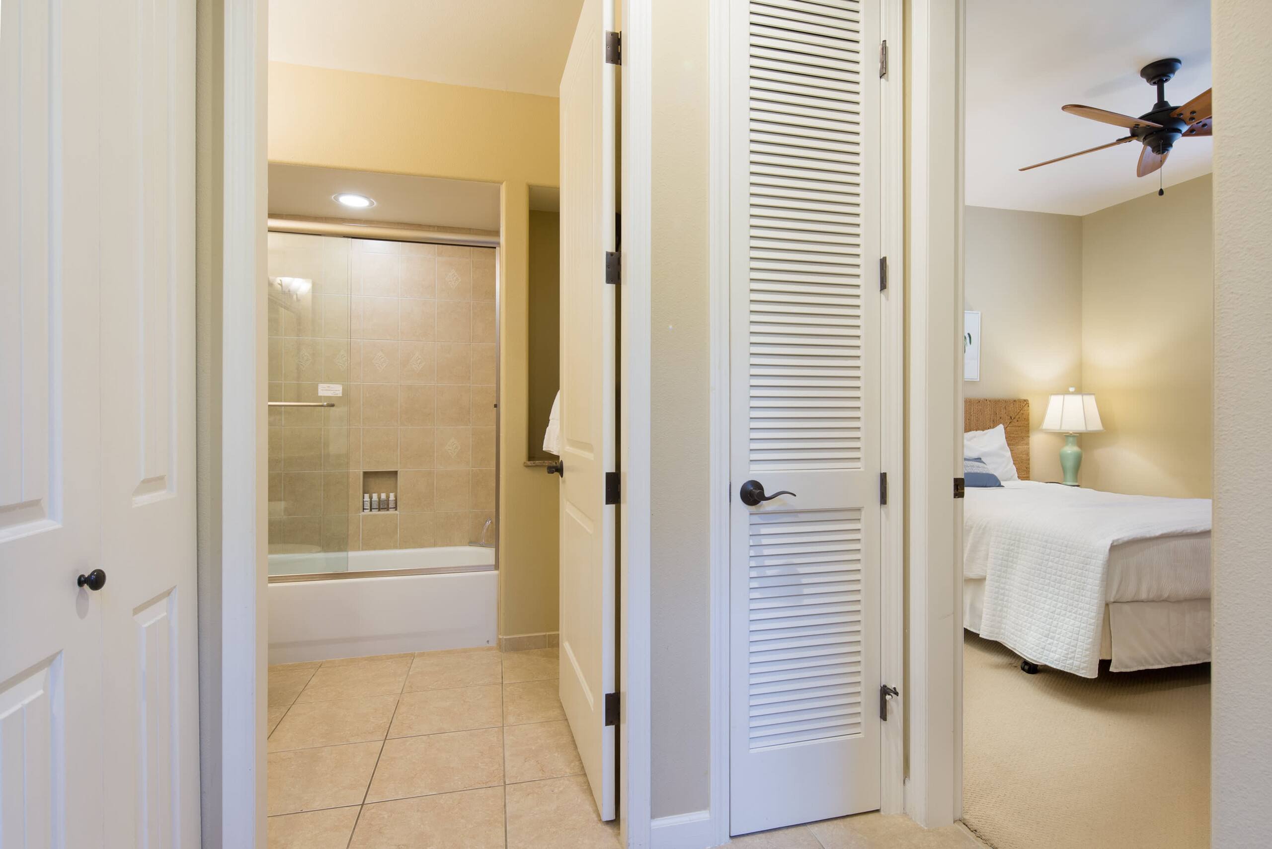 Hale Laki Stunning Resort Condo, Walk to Beach - Photo 24