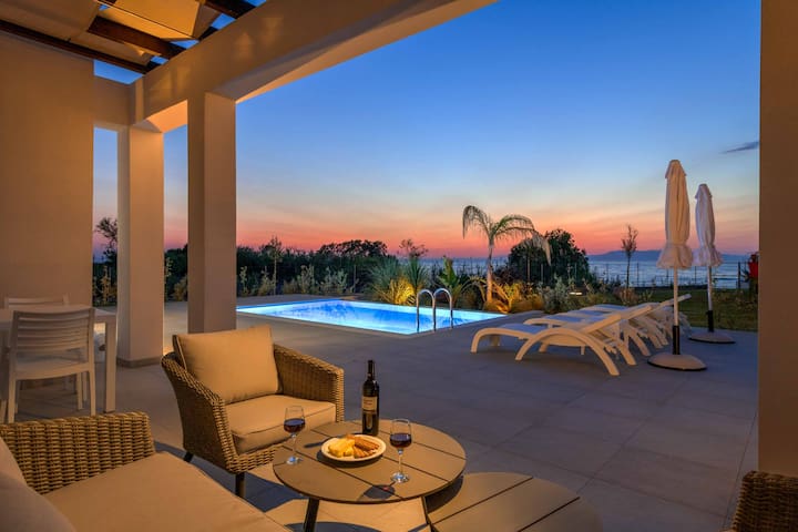 Villa Panaxia Votsalo