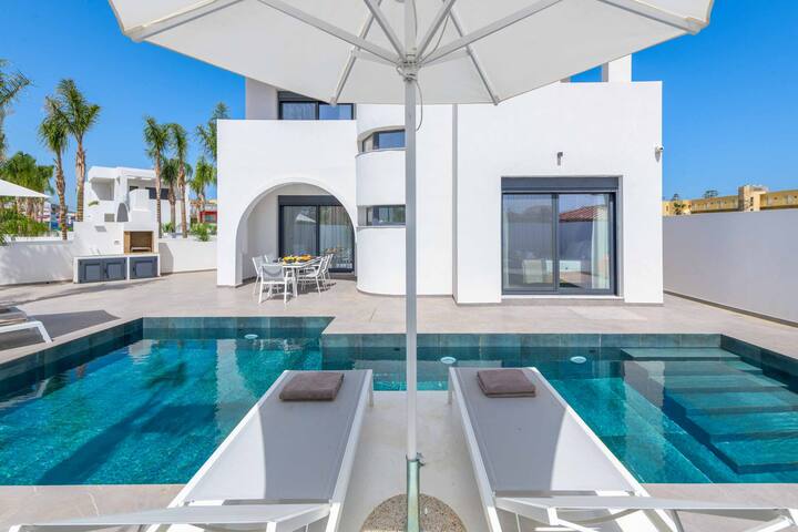 Villa Evelia gallery image 3