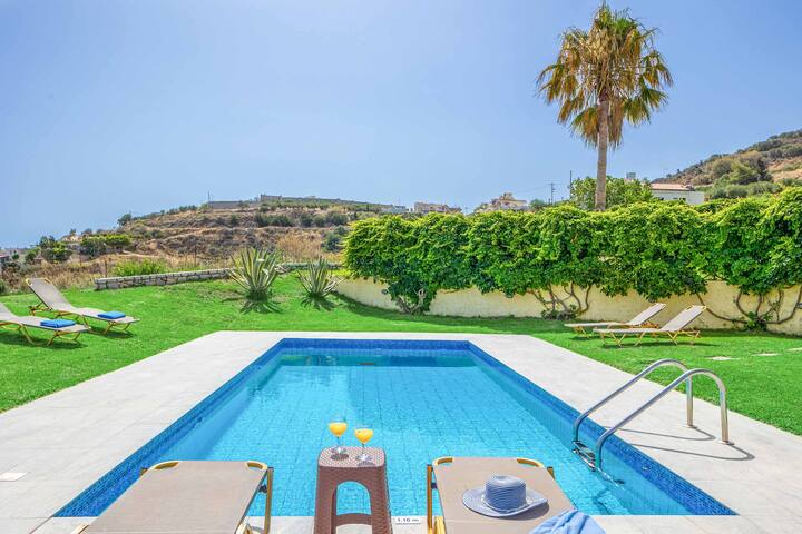 Villa Aptera gallery image 3