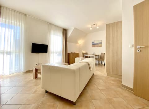 Möwe | Apartment balcony lake view 2nd floor pet-free