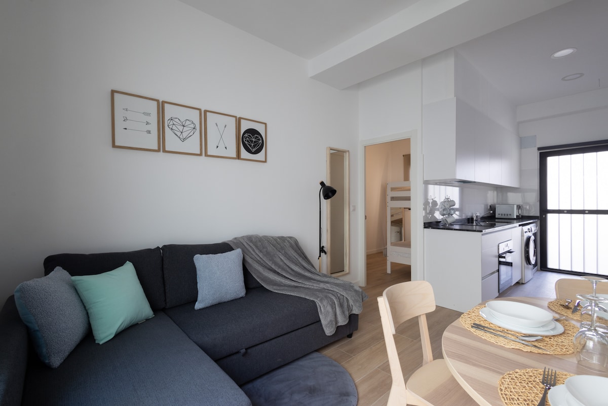 Top performing Airbnb: The Cruz Cubierta Apartment 01 by Florit Flats in Jesús