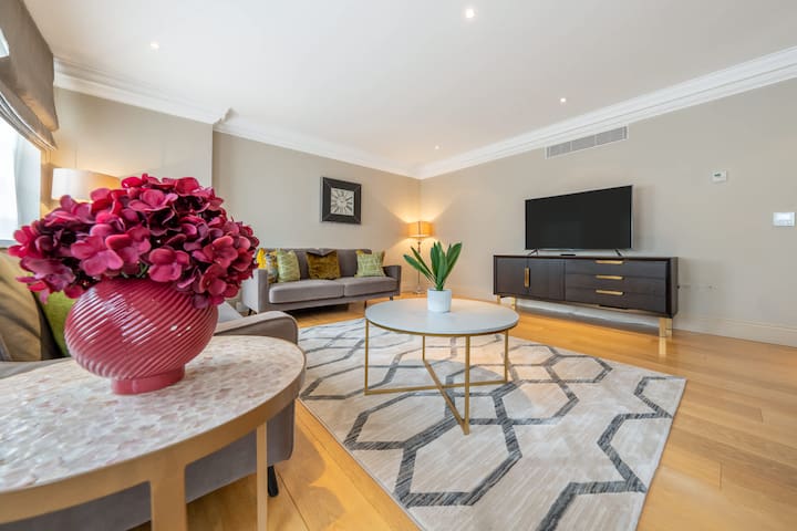 Luxurious Mayfair Apartment near Hyde Park