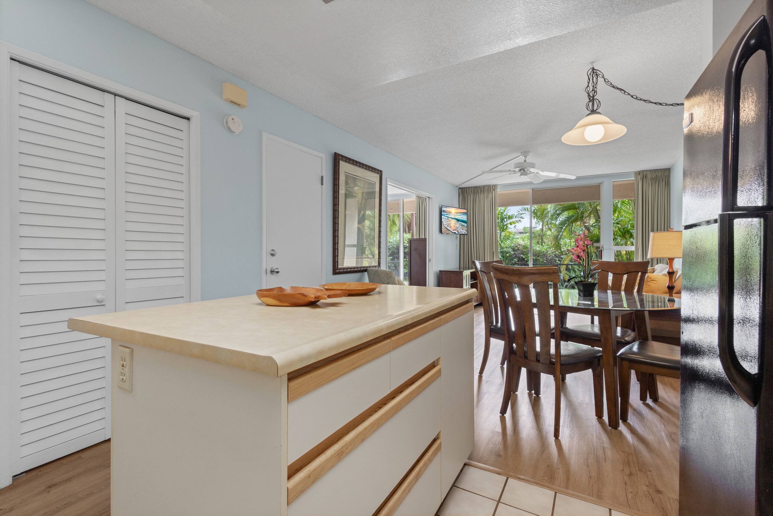 Condo in Kihei · ★4.63 · 1 bedroom · 2 beds · 2 shared baths - Image 12