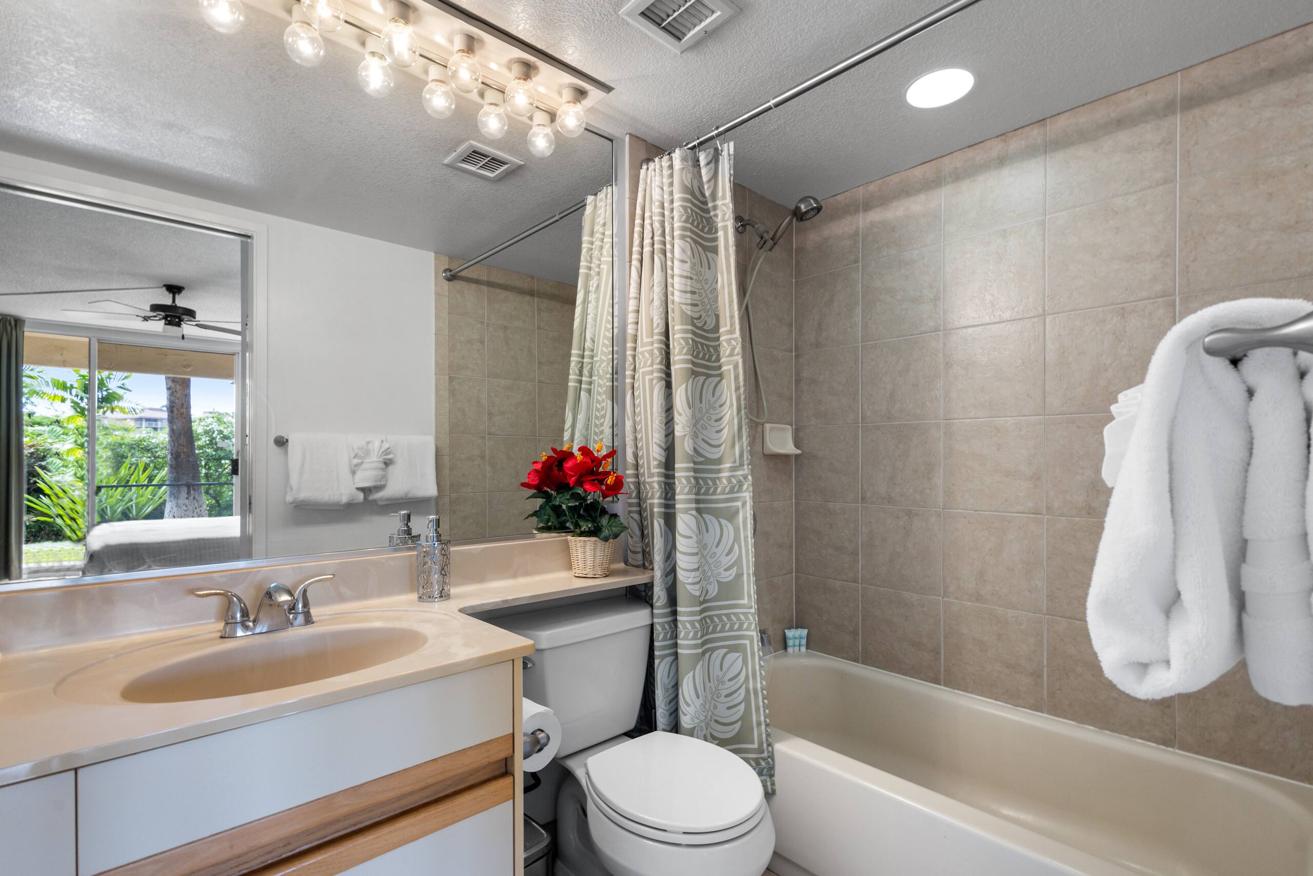 Condo in Kihei · ★4.63 · 1 bedroom · 2 beds · 2 shared baths - Image 22