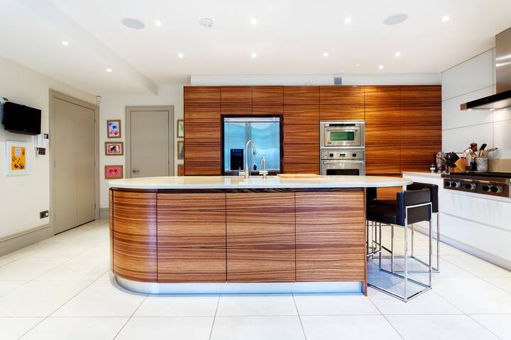 Flawless Hideout by Veeve gallery image 4