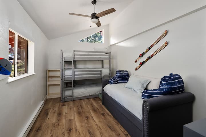 Трета спална соба