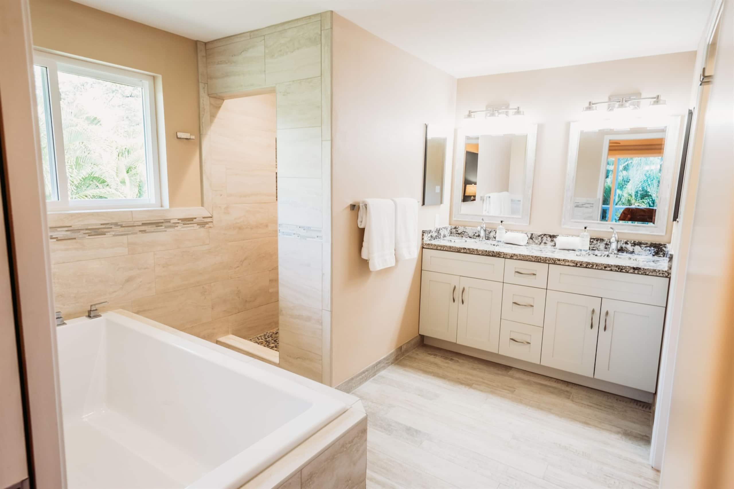 Home in Kihei · ★5.0 · 4 bedrooms · 4 beds · 2.5 private baths - Image 37