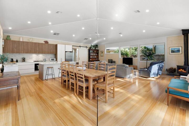 Alexander in Old Lonnie gallery image 2