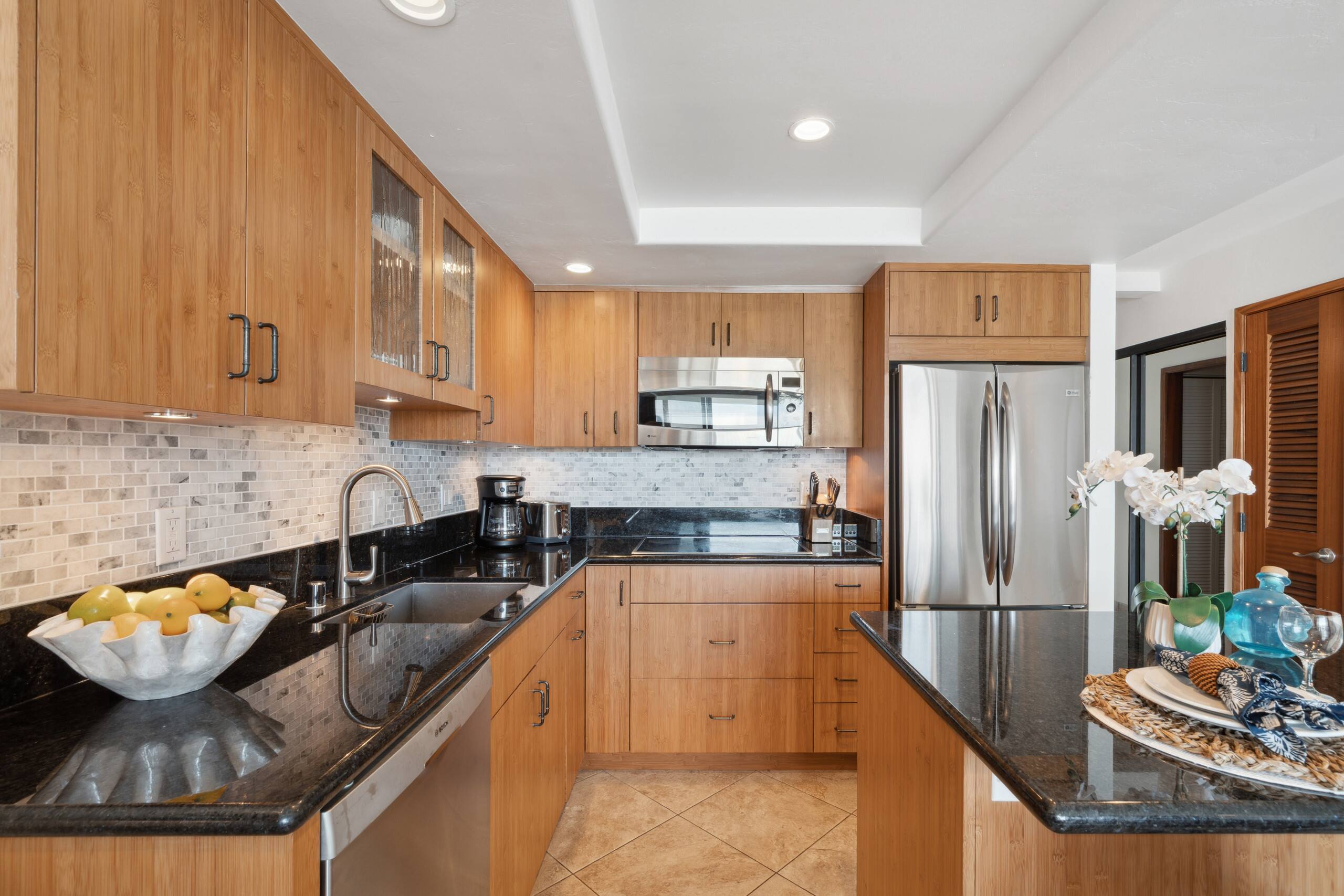 Condo in Lahaina · ★4.86 · 1 bedroom · 2 beds · 1 bath - Image 21