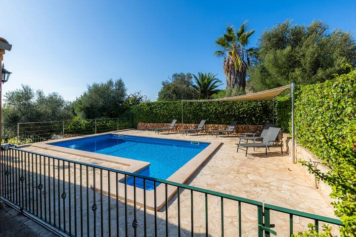 Son Frau gallery image 5