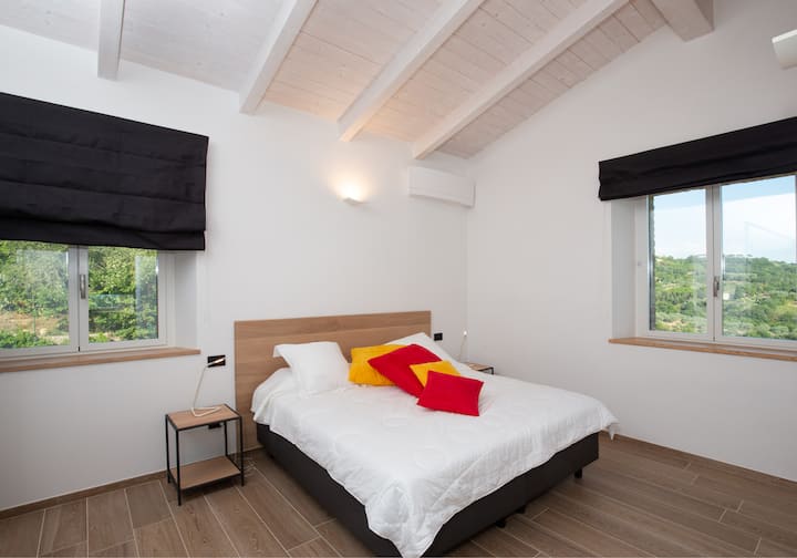 1er dormitorio con cama tamaño king