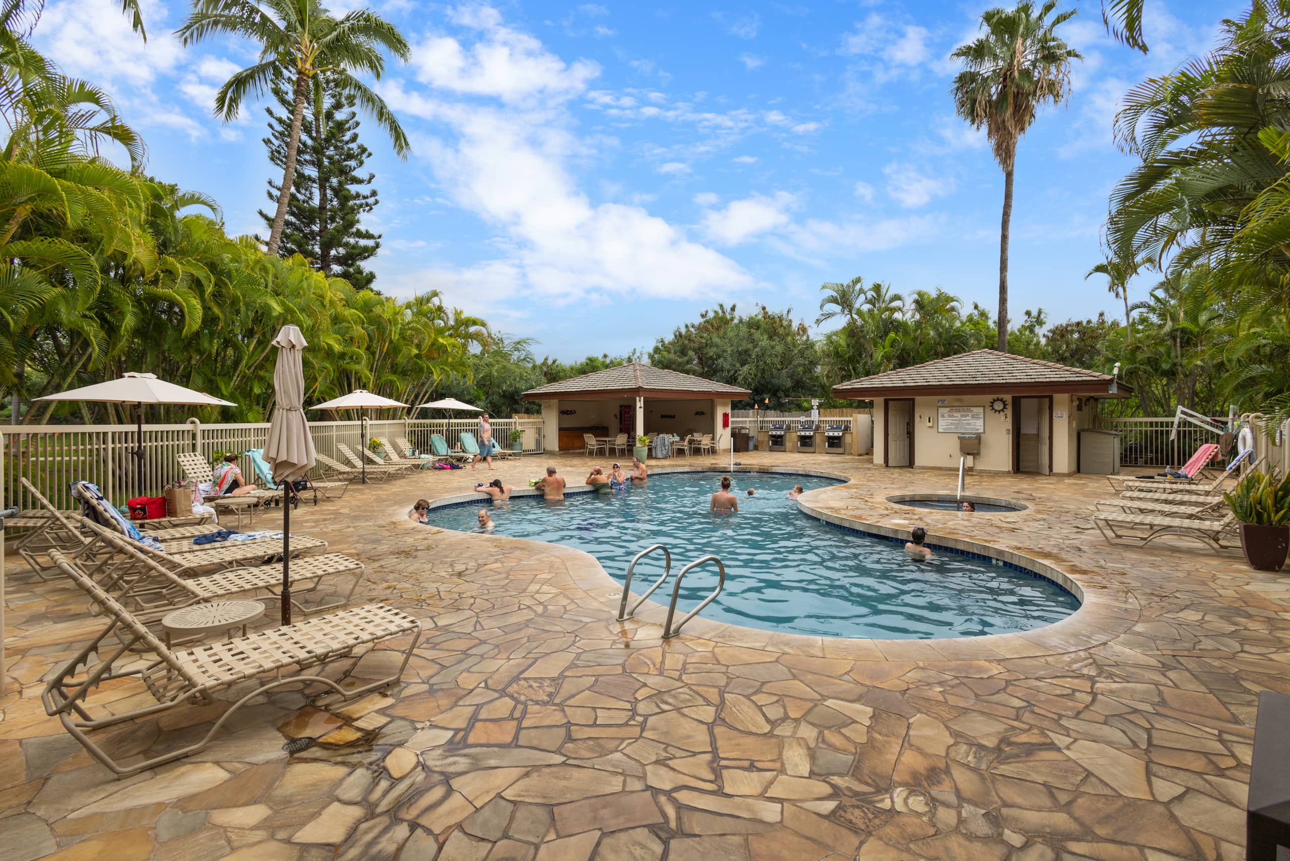 Condo in Kihei · ★4.45 · 1 bedroom · 2 beds · 1 bath - Image 25