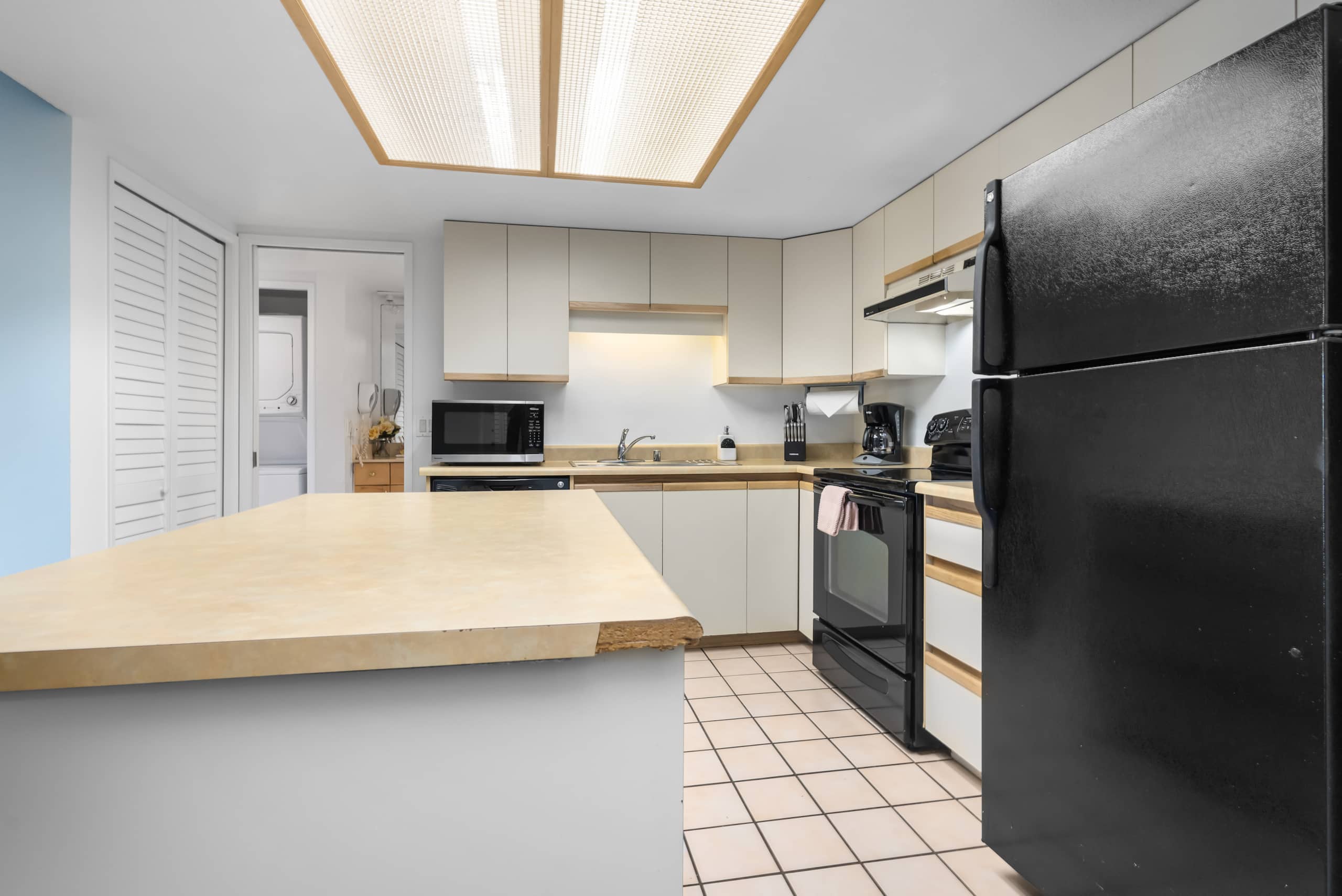 Condo in Kihei · ★4.45 · 1 bedroom · 2 beds · 1 bath - Image 6
