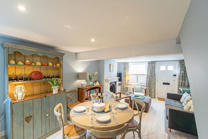 Seaside Cottage - Southwold