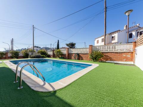 Alcazar by Interhome