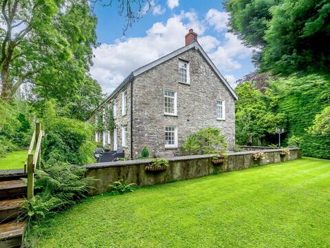 2 Bed in Llandysul (oc-85444)