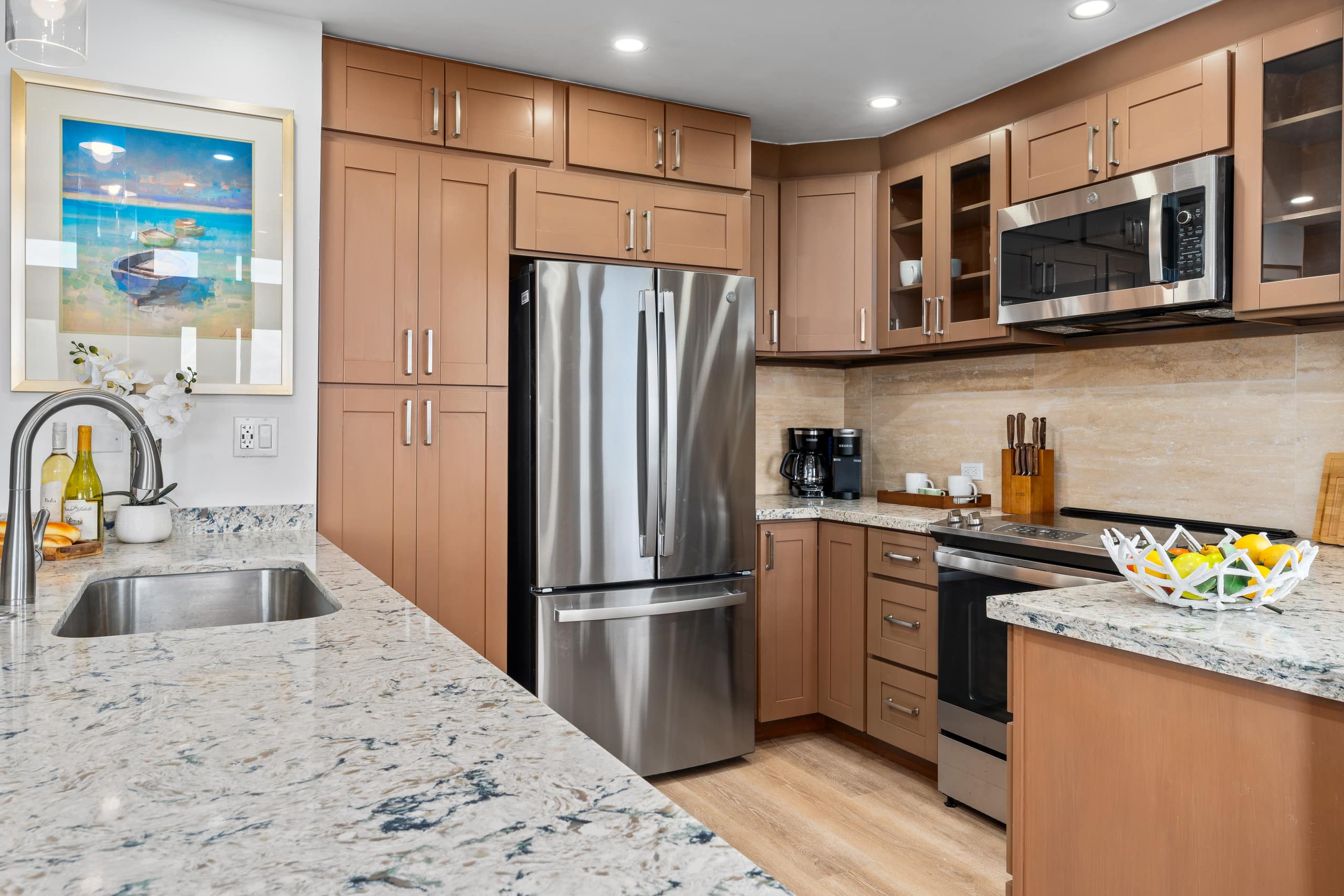 Condo in Lahaina · ★4.89 · 2 bedrooms · 4 beds · 3 baths - Image 5