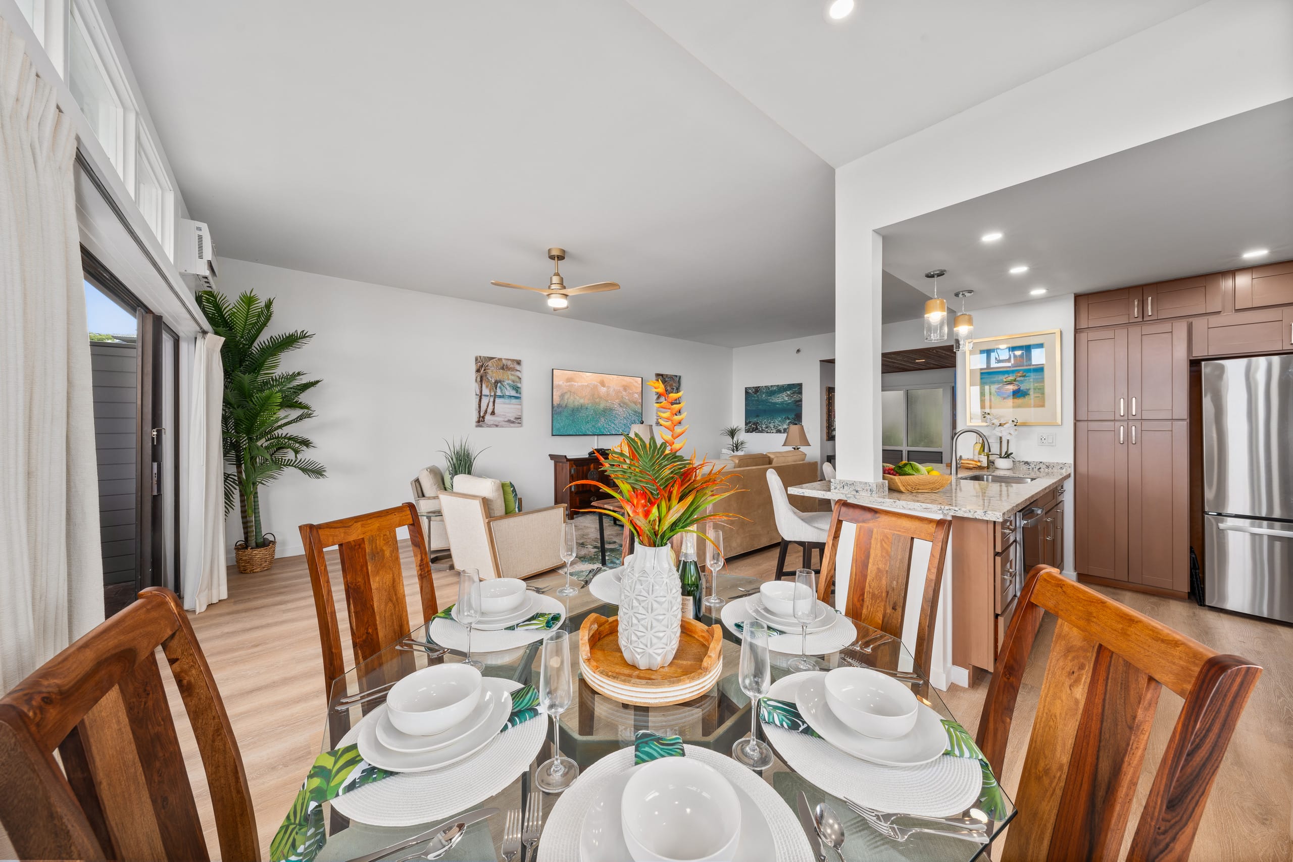 Condo in Lahaina · ★4.89 · 2 bedrooms · 4 beds · 3 baths - Image 11