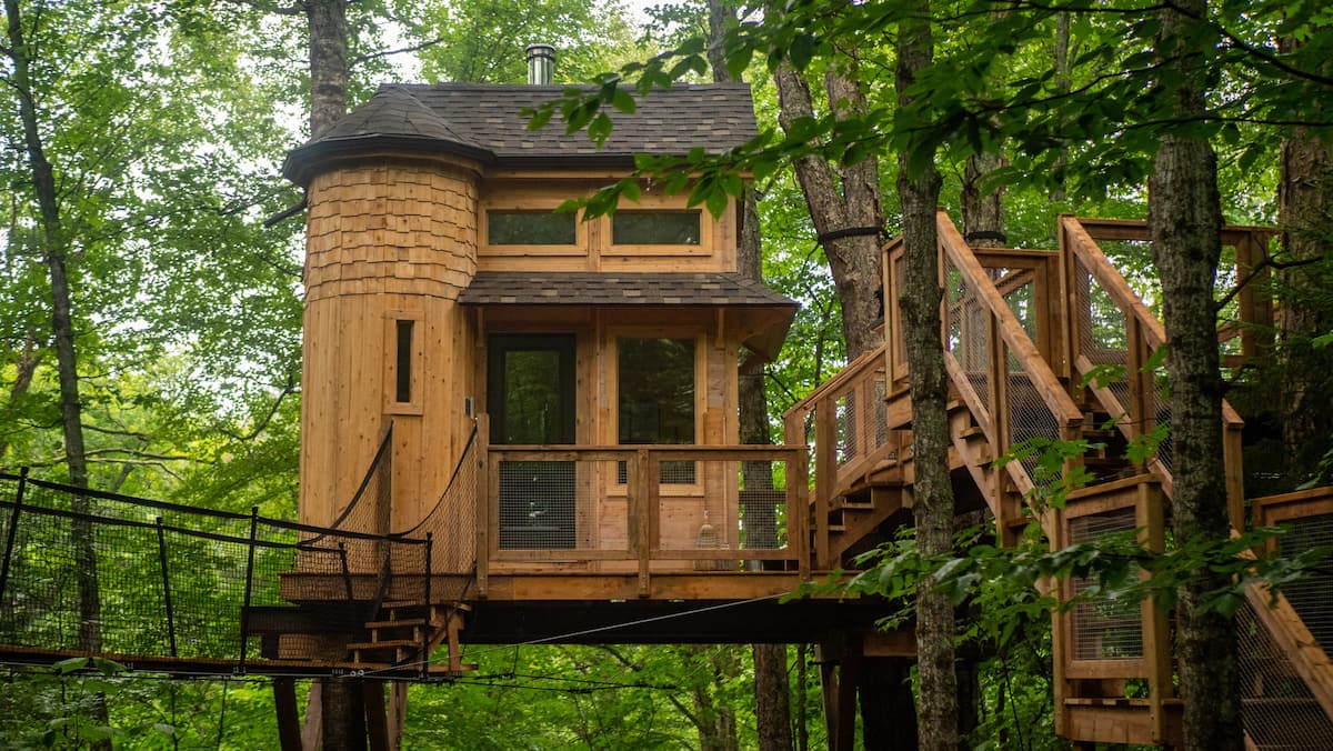 Refuges Perchs Mont-Tremblant -Saint-FaustinLac-Carr