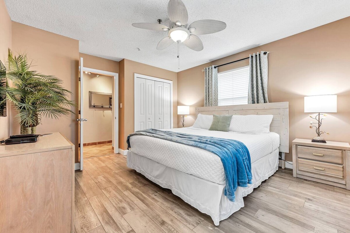 King Master Suite с килер и скрин.