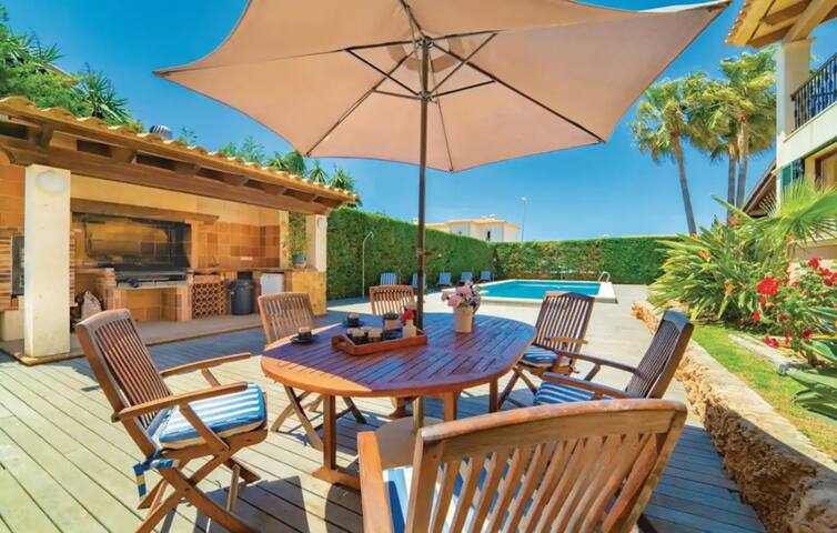 Villa La Mallorquina gallery image 5