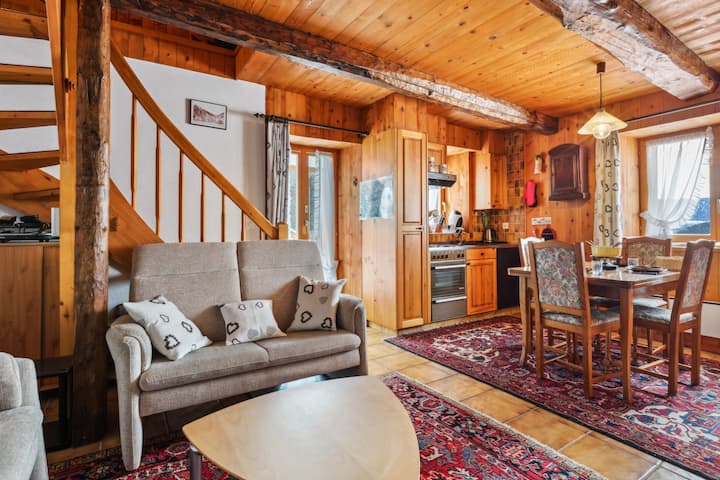 Chalet Spacieux Et Pittoresque - Ovronnaz