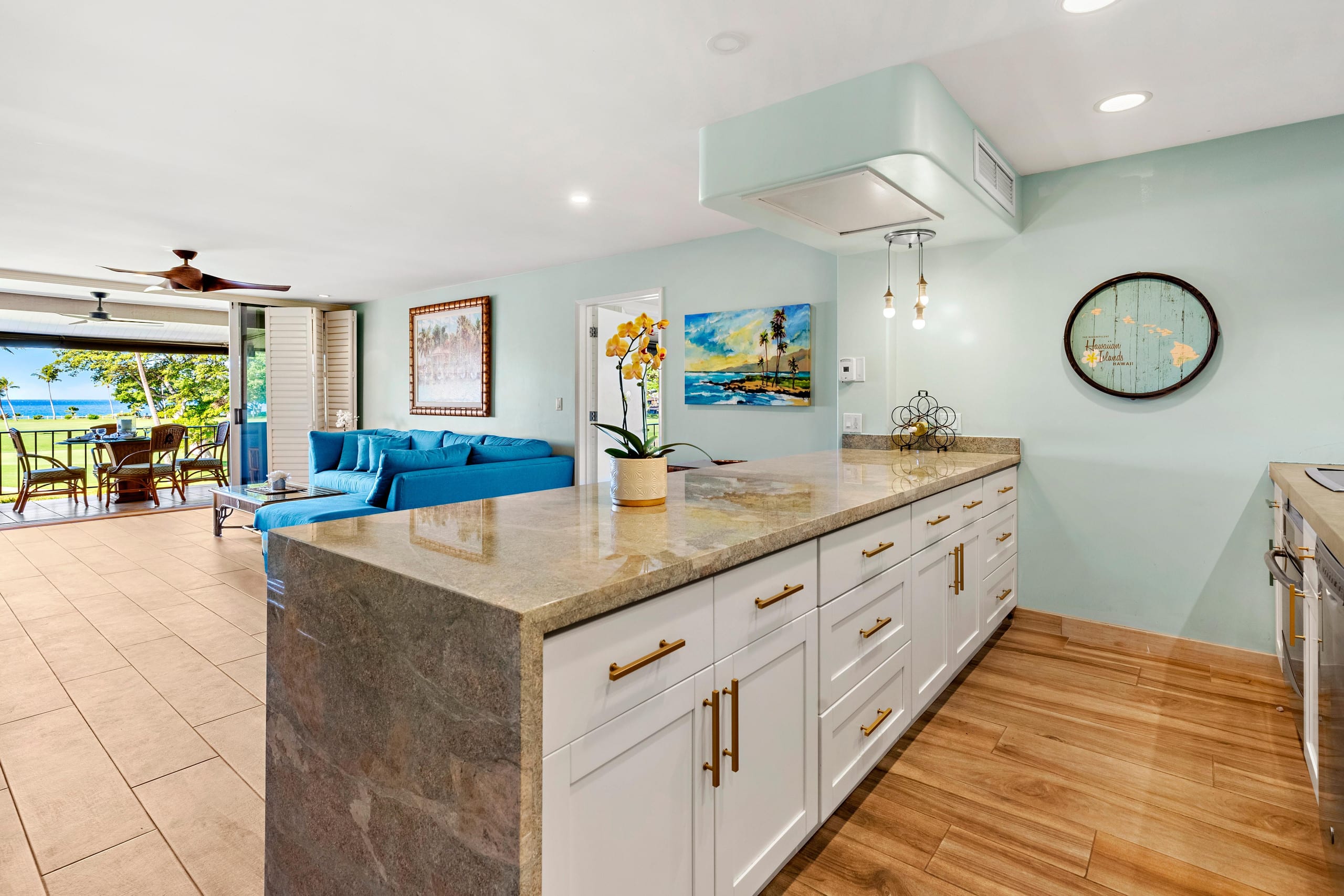 Condo in Lahaina · ★5.0 · 2 bedrooms · 4 beds · 2 baths - Image 11