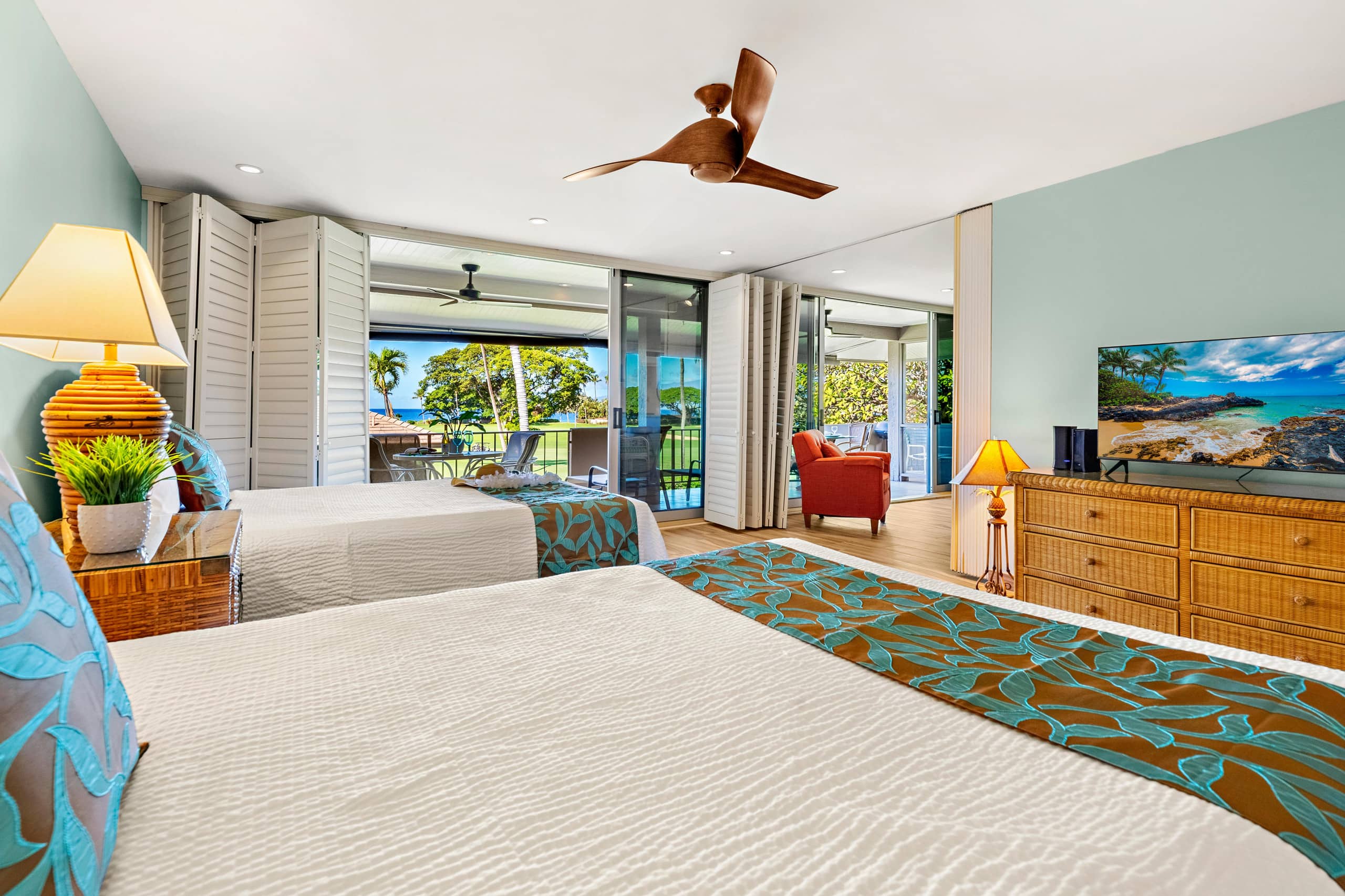 Condo in Lahaina · ★5.0 · 2 bedrooms · 4 beds · 2 baths - Image 25
