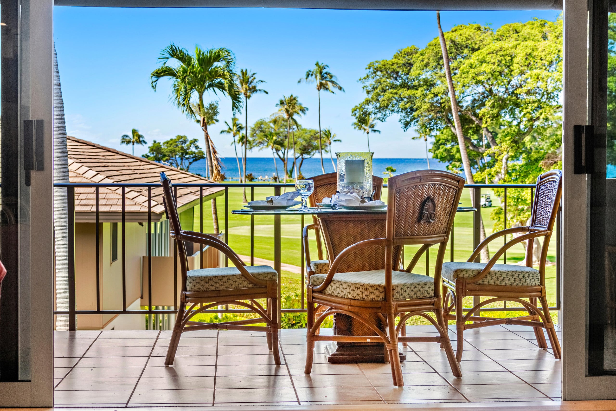 Condo in Lahaina · ★5.0 · 2 bedrooms · 4 beds · 2 baths - Image 30