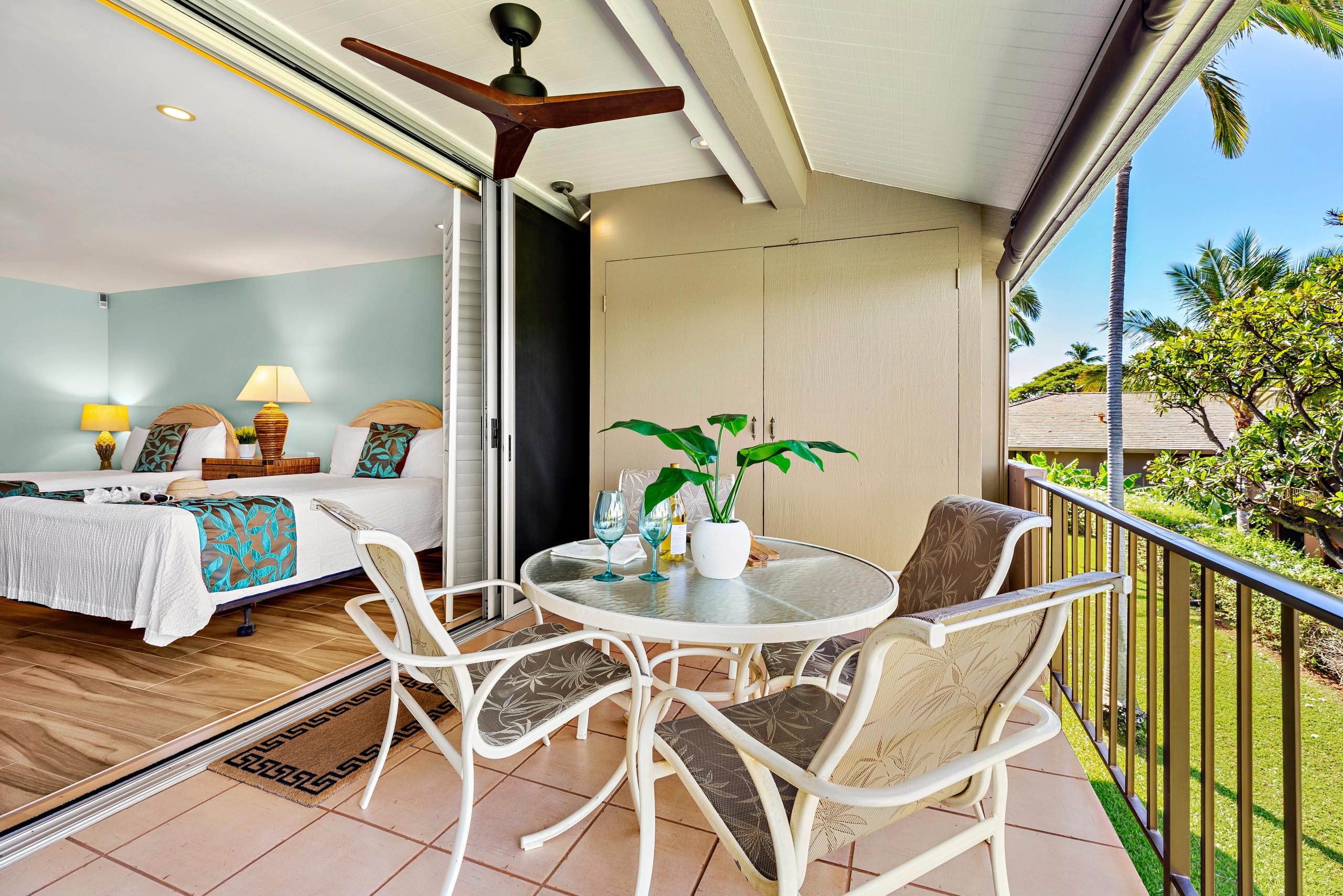 Condo in Lahaina · ★5.0 · 2 bedrooms · 4 beds · 2 baths - Image 31