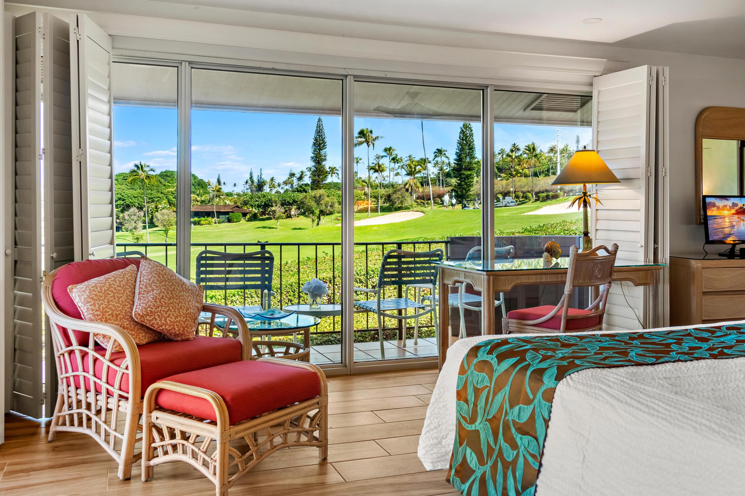 Condo in Lahaina · ★5.0 · 2 bedrooms · 4 beds · 2 baths - Image 15