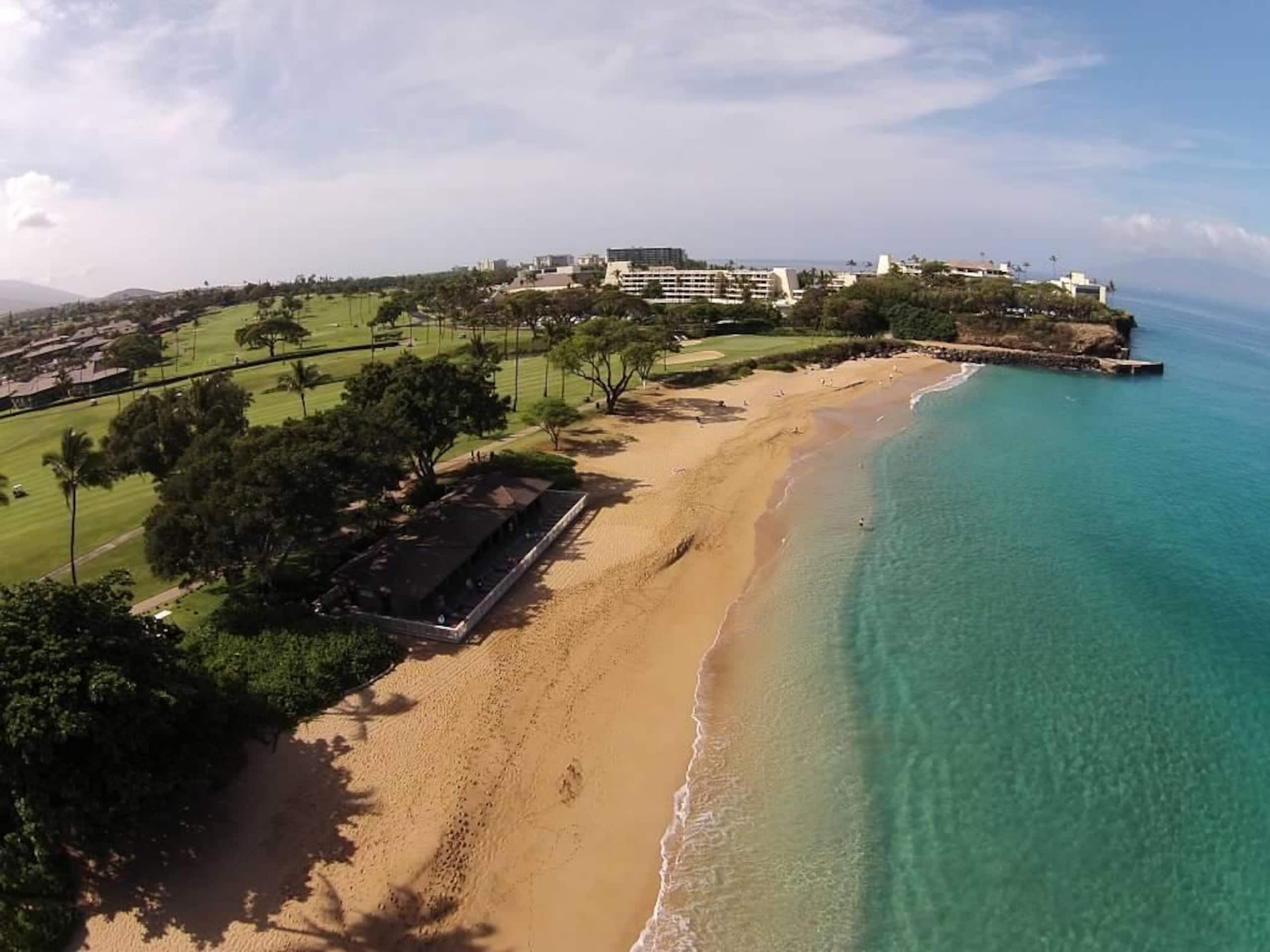 Condo in Lahaina · ★5.0 · 2 bedrooms · 4 beds · 2 baths - Image 47