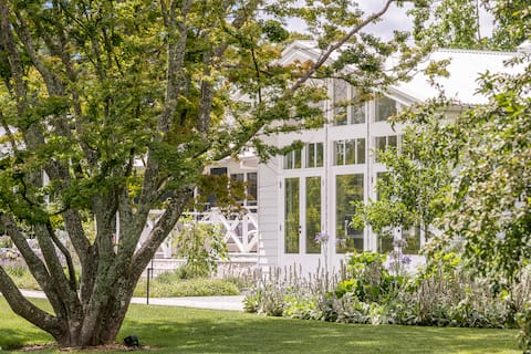 Isca House, Exeter, NSW