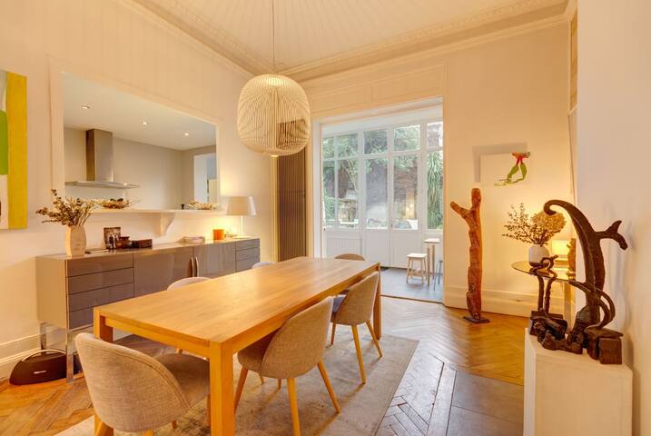 GuestReady – Sunny Haven in the Heart of Bordeaux gallery image 4