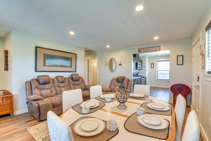Families Welcome! Home 2 Mi To Galveston Beach - Galveston