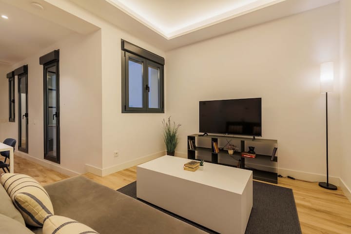 w* | Amazing 4BR at Palacio Real