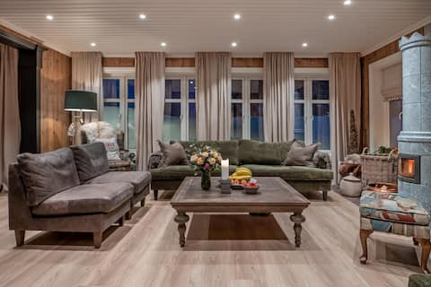 Budor Casa Leo - 60 min OSL - 7 soveroms - 14 senger