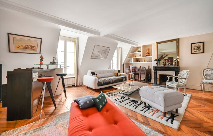 Paris Rentals managed Airbnb listing 2