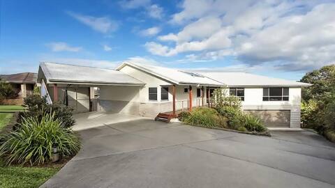 Glossies Coastal Retreat - Relax and Escape